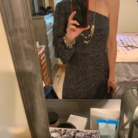 Adorable Dress from Free People - Picture 7 of 8